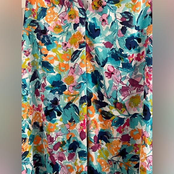 Size small bright pretty blue multicolor floral flower blouse sleeveless top - Picture 3 of 6